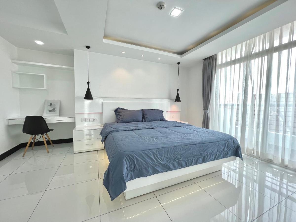 Pth Residence Phnom Penh Bagian luar foto