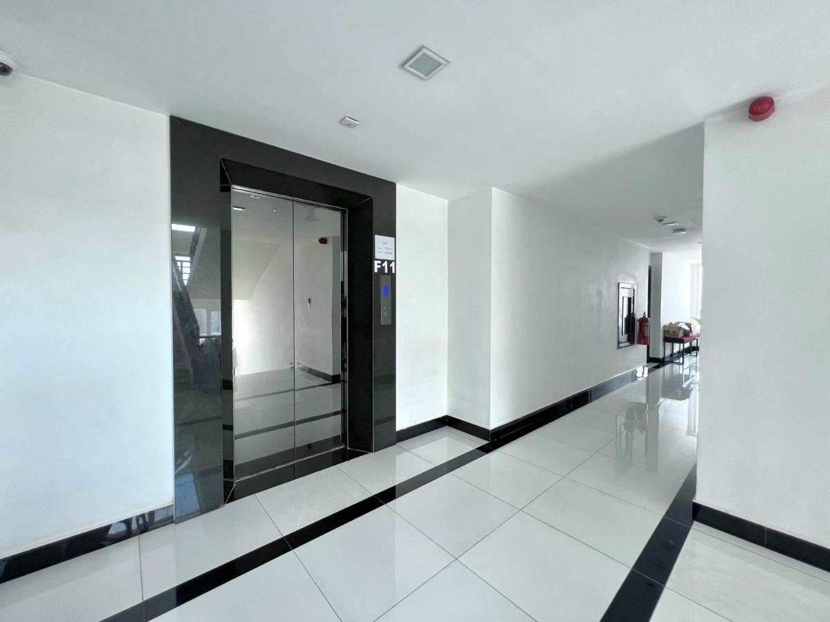 Pth Residence Phnom Penh Bagian luar foto