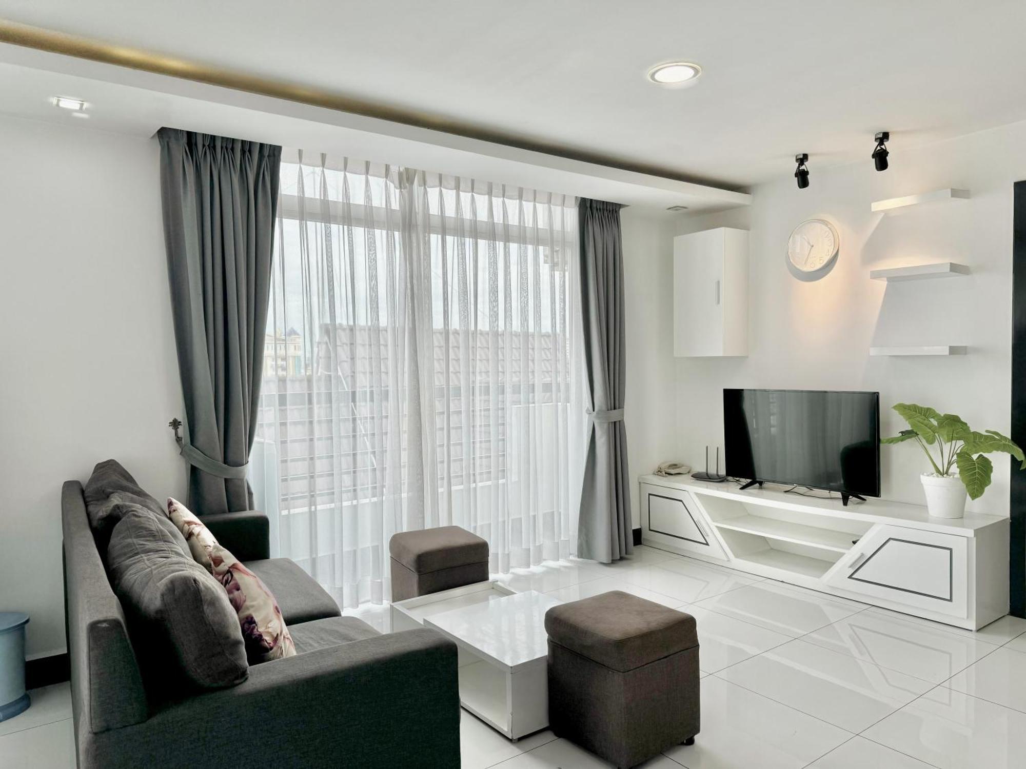 Pth Residence Phnom Penh Bagian luar foto